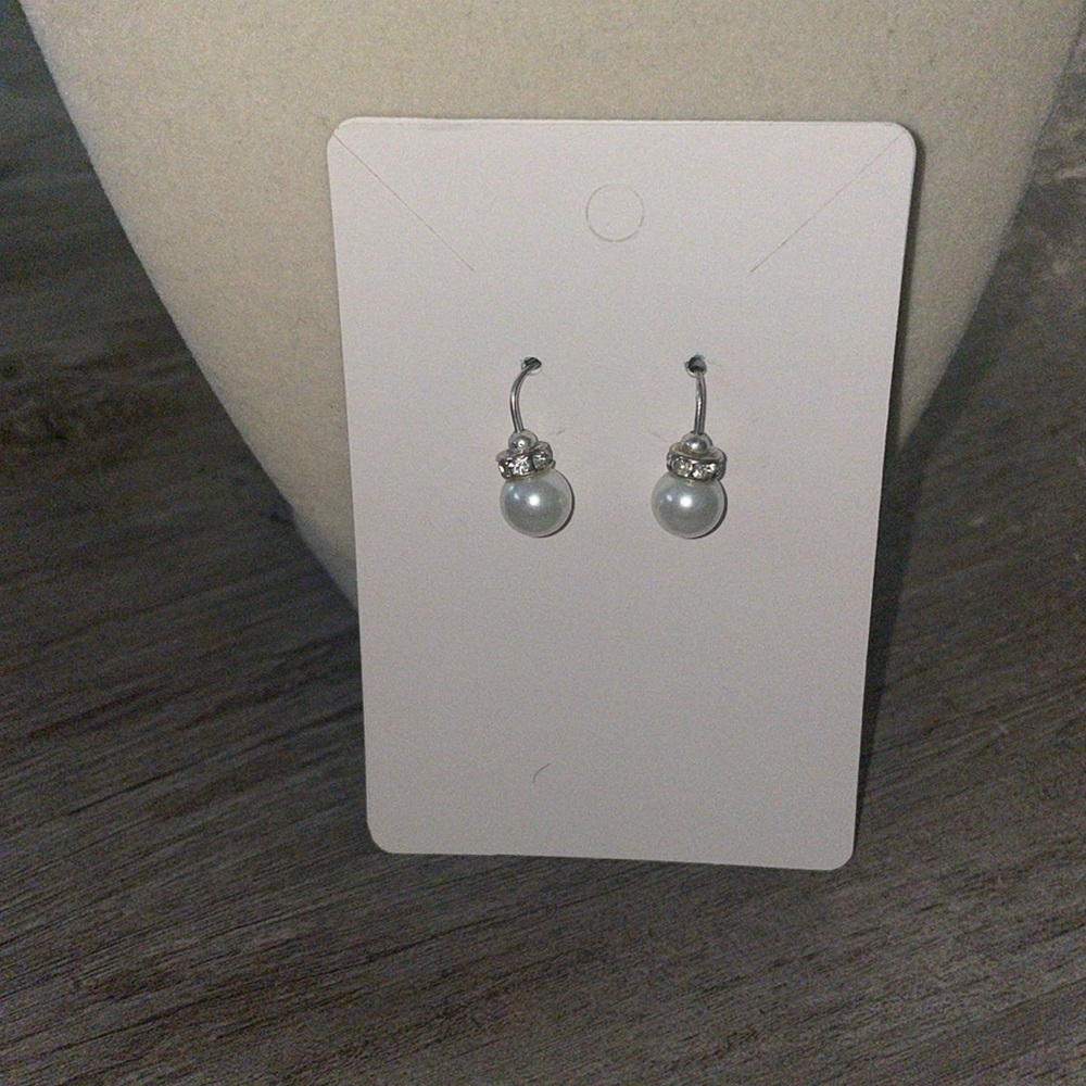 Faux pearl dangle earrings